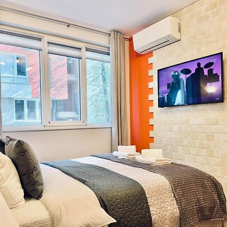 Top Centre 2Bed Apartment For 5 Guests 2 Minutes From High Street Plovdiv Exterior foto